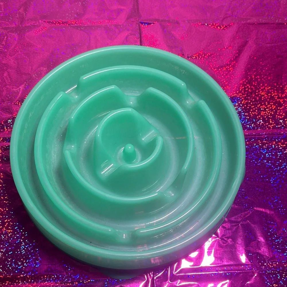 Green Slow Feeder Dog Bowl